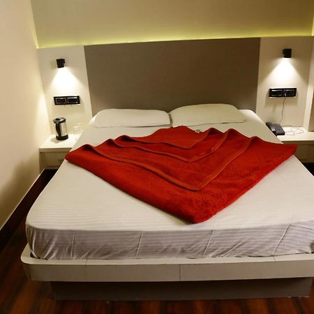 Hotel Aangan Regency Shimla Esterno foto