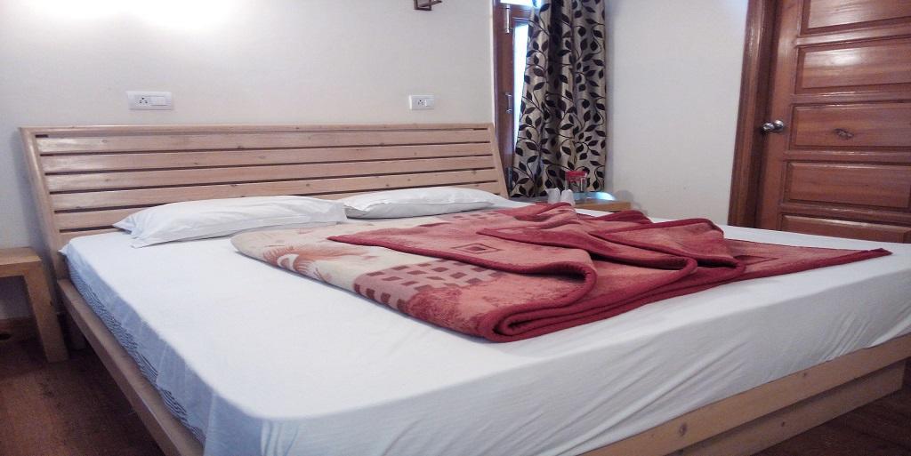 Hotel Aangan Regency Shimla Esterno foto