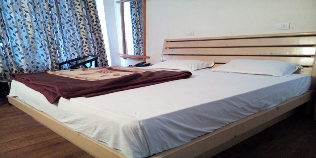 Hotel Aangan Regency Shimla Esterno foto