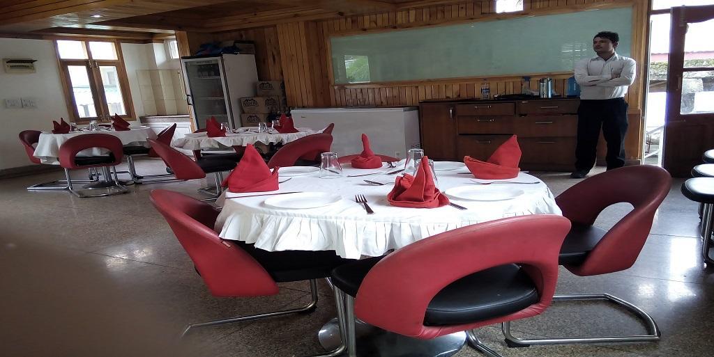Hotel Aangan Regency Shimla Esterno foto